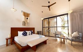Totem Beach Club